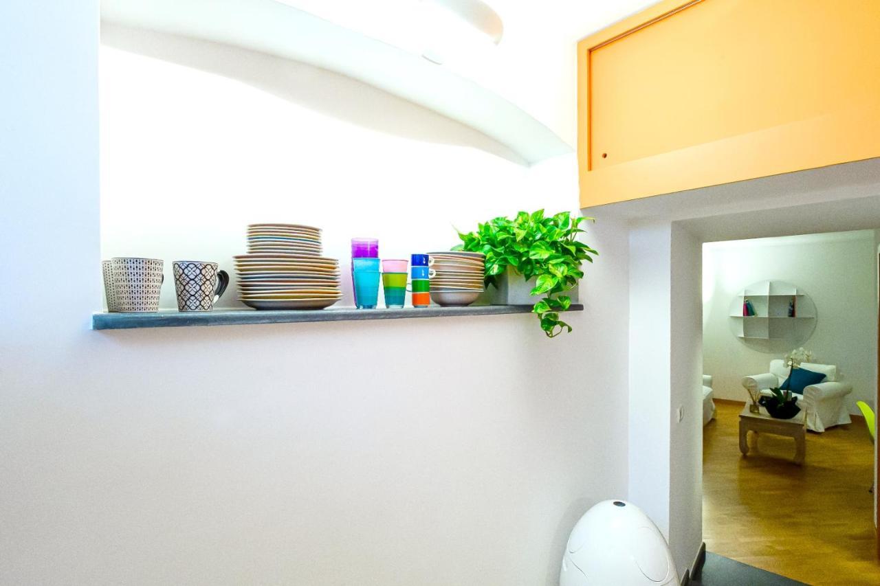 Nipare Suite - Dimore Partenopee Naples Exterior photo